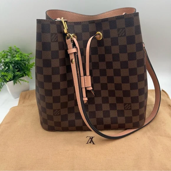 LOUIS VUITTON Neo Noe MM Monogram Canvas Bucket Bag 😍Authentic - Picture 4 of 14
